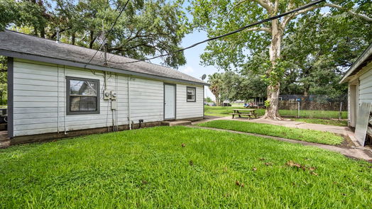 Texas City 1-story, 2-bed 714 6th Avenue N-idx