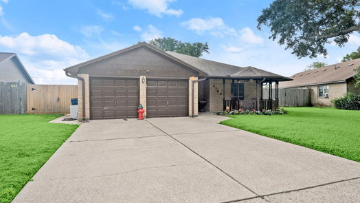 Texas City 1-story, 3-bed 4102 Quaker Drive-idx