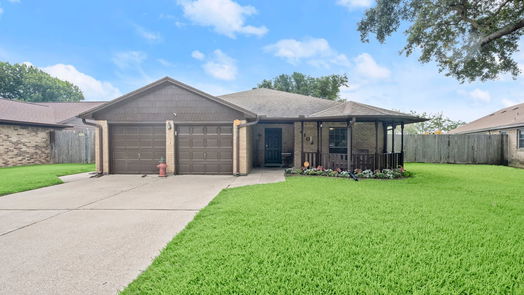 Texas City 1-story, 3-bed 4102 Quaker Drive-idx