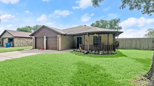 Texas City 1-story, 3-bed 4102 Quaker Drive-idx