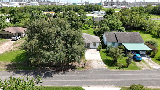 Texas City 1-story, 4-bed 3133 Texas Avenue-idx