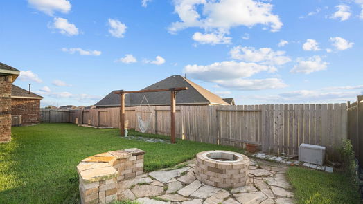 Texas City 1-story, 3-bed 1002 White Willow Drive-idx