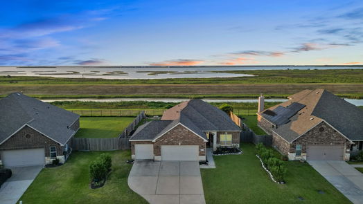 Texas City null-story, 3-bed 1002 White Willow Drive-idx