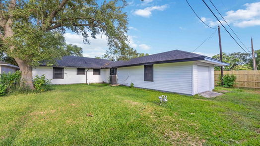 Texas City 1-story, 4-bed 36 17th Street N-idx