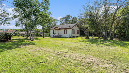 Texas City 1-story, 2-bed 4003 22nd St N Street N-idx