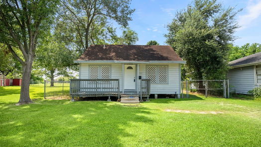 Texas City 1-story, 3-bed 2605 N 2nd Avenue-idx