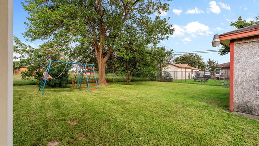 Texas City 1-story, 3-bed 3405 Cherry Avenue-idx