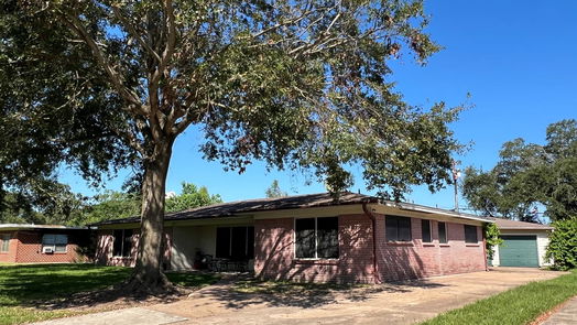 Texas City 1-story, 3-bed 1956 1st Street N-idx