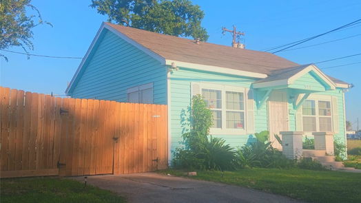 Texas City 1-story, 2-bed 318 7th Street N-idx