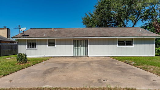 Texas City 1-story, 3-bed 2623 4th Avenue N-idx