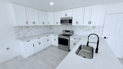 Texas City null-story, 3-bed 2705 N 3rd Avenue N-idx