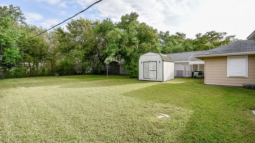 Texas City 1-story, 3-bed 3106 Danforth Drive-idx