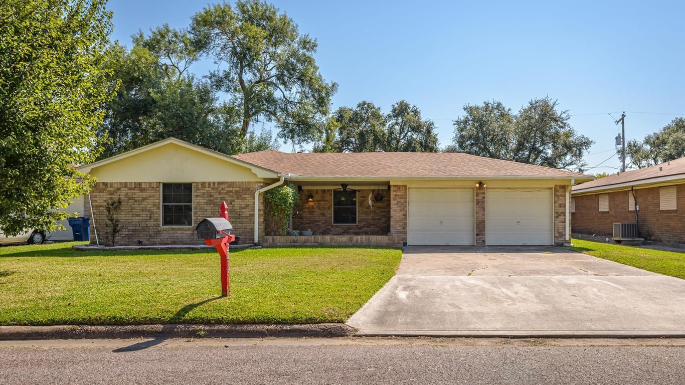 Texas City 1-story, 3-bed 2813 6th Avenue N-idx