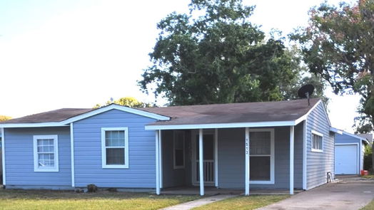 Texas City 1-story, 2-bed 1513 1st Avenue N-idx