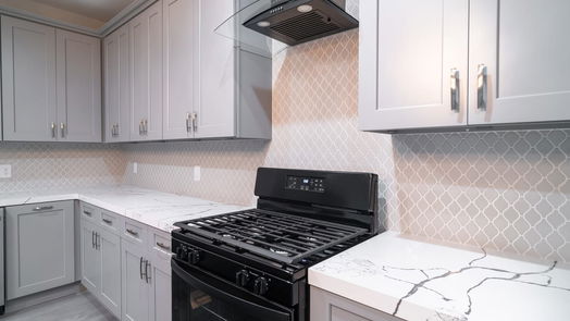 Texas City null-story, 4-bed 508 16th Avenue N-idx