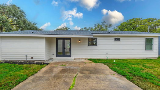 Texas City 1-story, 3-bed 1513 Wayside Drive-idx