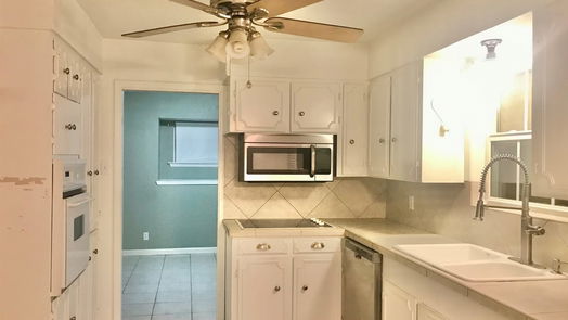 Texas City null-story, 4-bed 8632 Plantation Drive-idx