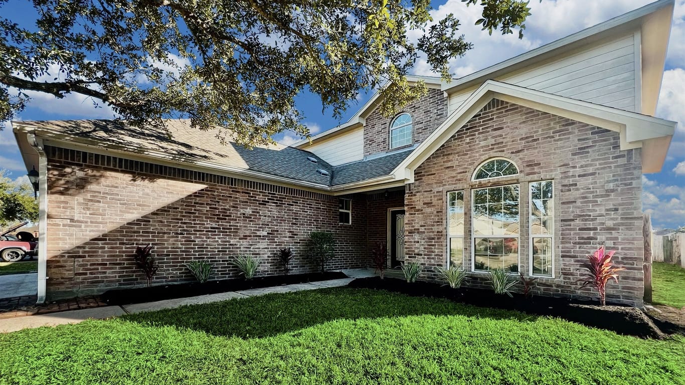 Texas City 2-story, 4-bed 7905 W Red Oak Lane-idx