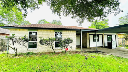 Texas City 1-story, 6-bed 7309 Mockingbird Lane-idx