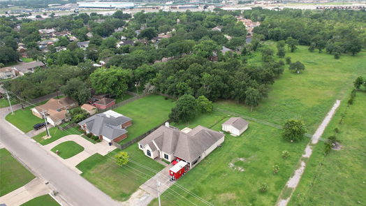 Texas City 1-story, 3-bed 717 Buttonwood Drive-idx