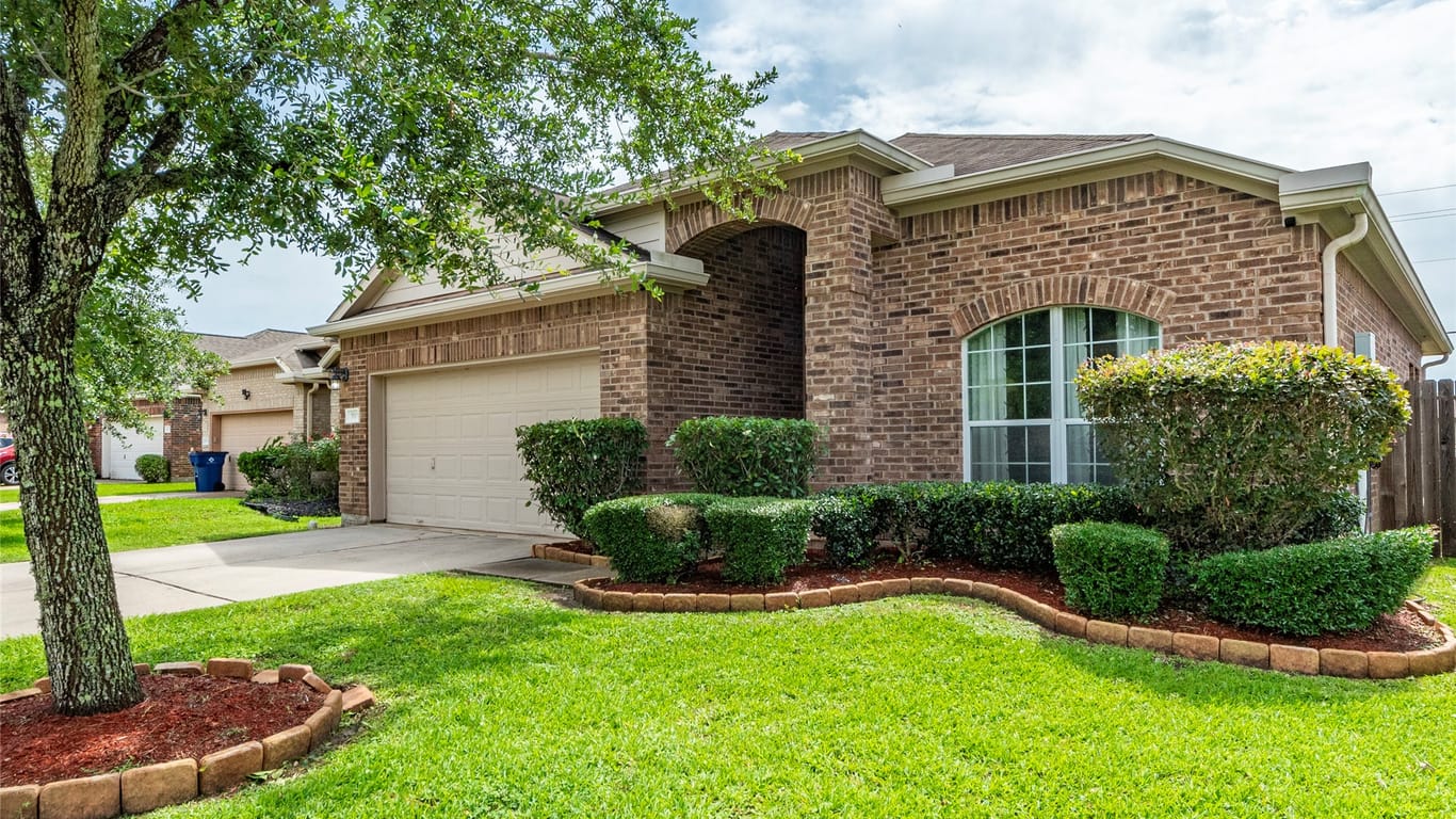 Texas City 1-story, 3-bed 3113 Lone Trail Drive-idx