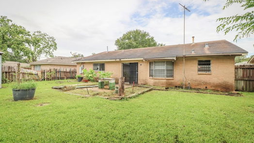 Texas City 1-story, 4-bed 9213 Bryce Avenue-idx