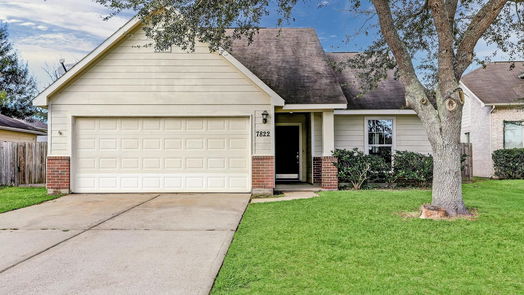 Texas City 1-story, 3-bed 7822 W Red Oak Lane-idx