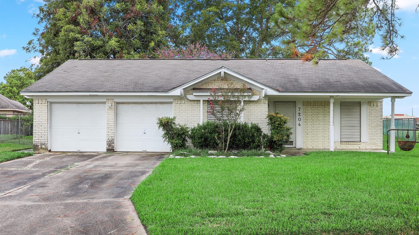 Texas City 1-story, 3-bed 7204 Nightingale Circle-idx