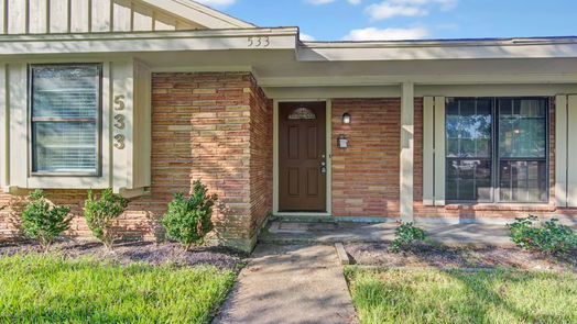 Texas City 1-story, 3-bed 533 N Linden Drive-idx