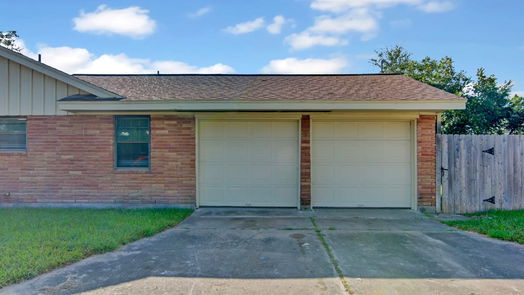 Texas City 1-story, 3-bed 533 N Linden Drive-idx