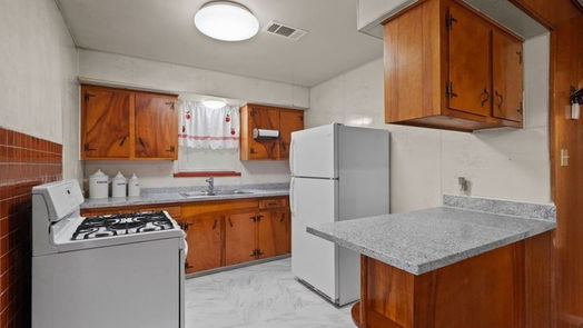 Texas City null-story, 3-bed 14 S Algeria Street-idx