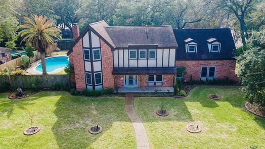 Texas City 2-story, 4-bed 8515 Twelve Oaks Drive-idx