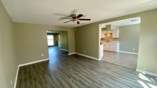 Texas City 2-story, 3-bed 8922 Glacier Avenue-idx