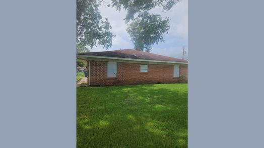 Texas City null-story, 3-bed 7002 Woodrow Street-idx