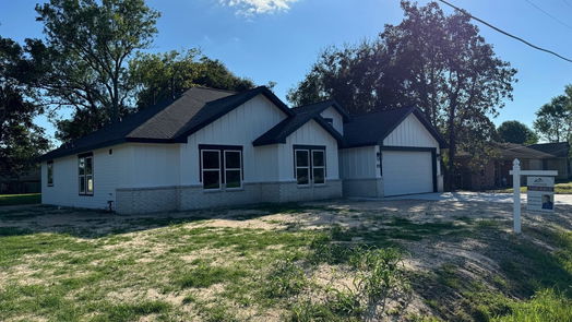 Texas City 1-story, 4-bed 6405 Carver Avenue-idx