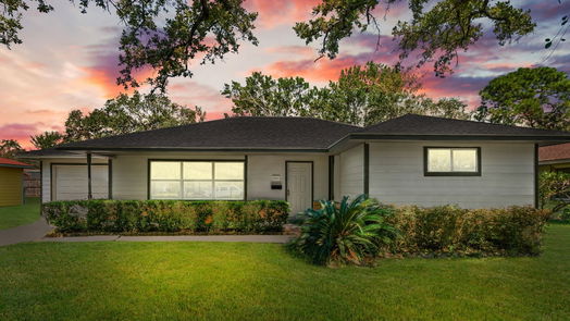 Texas City 1-story, 3-bed 5006 Live Oak Drive-idx