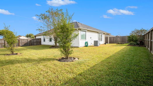 Texas City null-story, 4-bed 9209 Mackerel Drive-idx