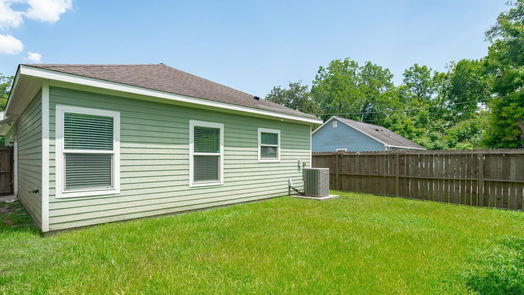 Texas City null-story, 2-bed 309 S Bell Drive-idx