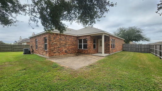 Texas City null-story, 3-bed 3230 Blue Bonnet Drive-idx