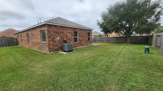 Texas City null-story, 3-bed 3230 Blue Bonnet Drive-idx