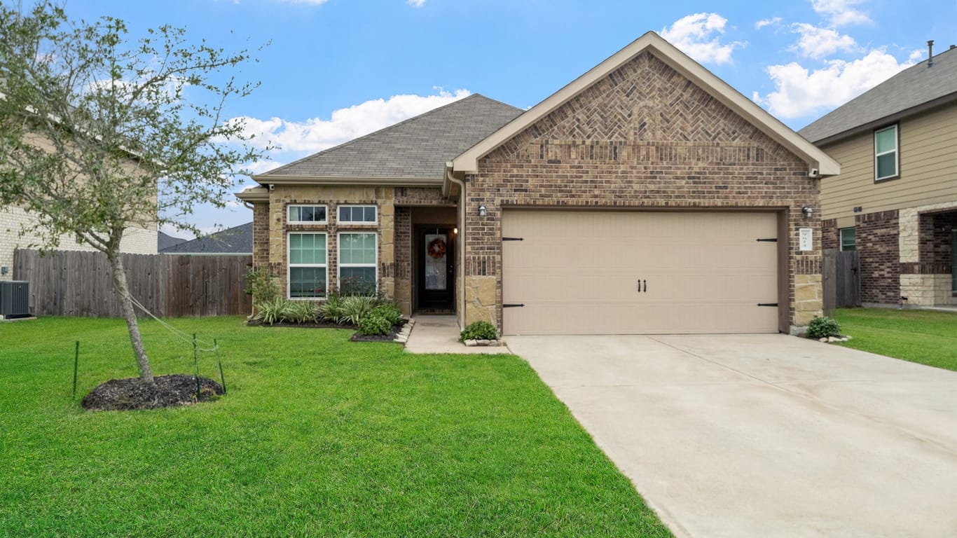 Texas City null-story, 3-bed 9614 Yellow Rose Drive-idx