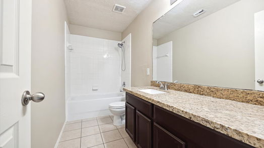 Texas City 2-story, 5-bed 10925 Groveshire Drive-idx