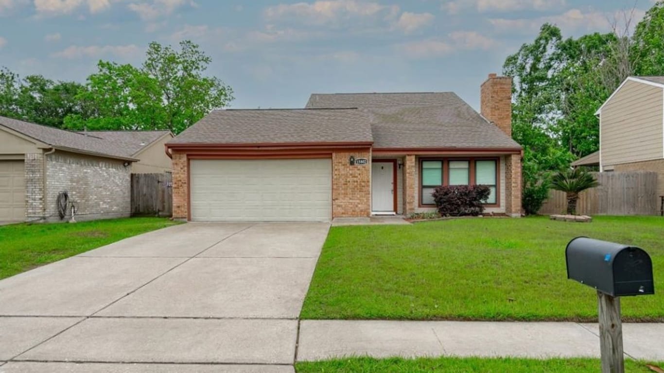 Houston 2-story, 3-bed 15802 Pipers View Drive-idx