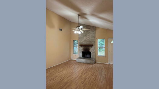 Houston null-story, 3-bed 16111 Windom Drive-idx