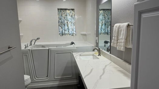 Webster 1-story, 4-bed 608 Travis Street-idx