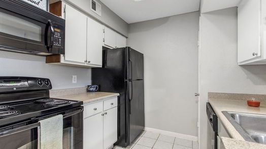 Webster null-story, 1-bed 250 El Dorado Boulevard 203-idx