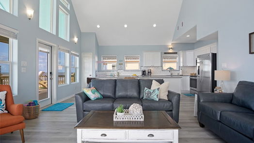 Gilchrist 2-story, 6-bed 1229 Highway 87-idx