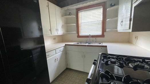 Nederland 1-story, 2-bed 2403 Avenue F-idx