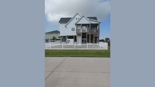 Crystal Beach 2-story, 3-bed 844 East Road-idx