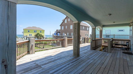 Crystal Beach 2-story, 3-bed 2100 Mills-idx